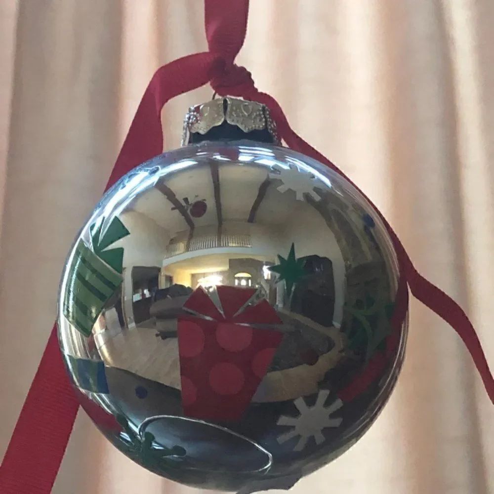 🎇 Initialed Christmas Ornament 🎇 - Picture 2 of 3